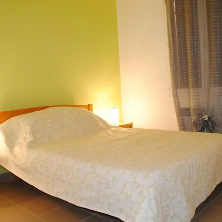 بيت للعطل Mugron, 3 Pieces, 4 Personnes - Fr-1-360-436 *